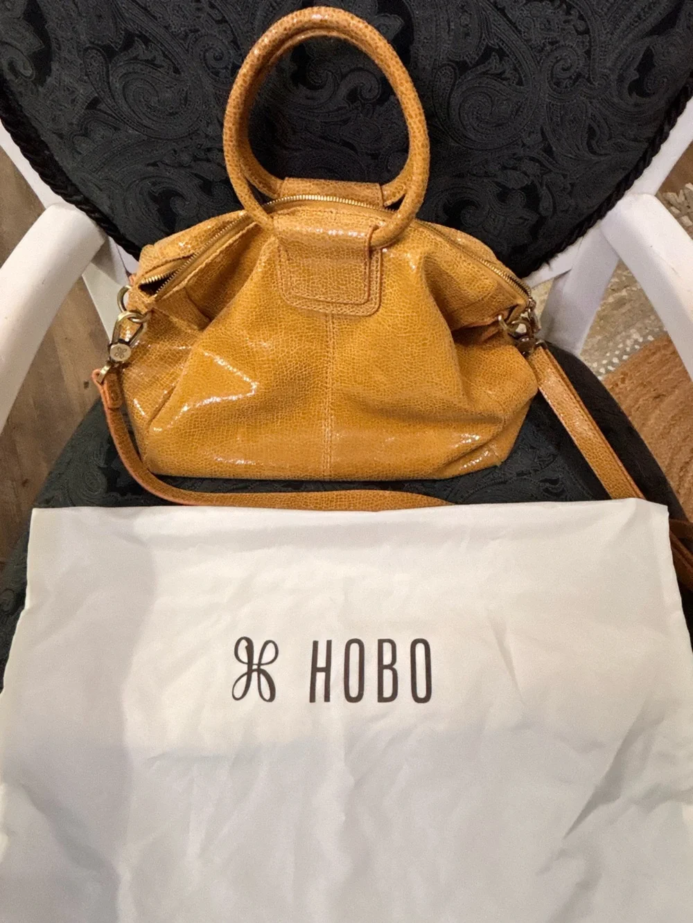 HOBO Women’s Convertible Satchel Handbag in Mustard Tan